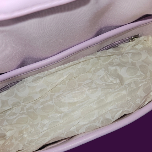 #56 - Coach Limited Edition Rare Lilac Soho Baguette With Dust Bag - Picture 14 of 16